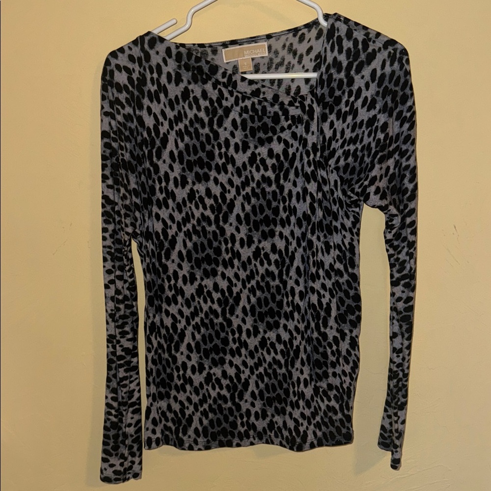 Michaels Black and Gray Leopard Print Top